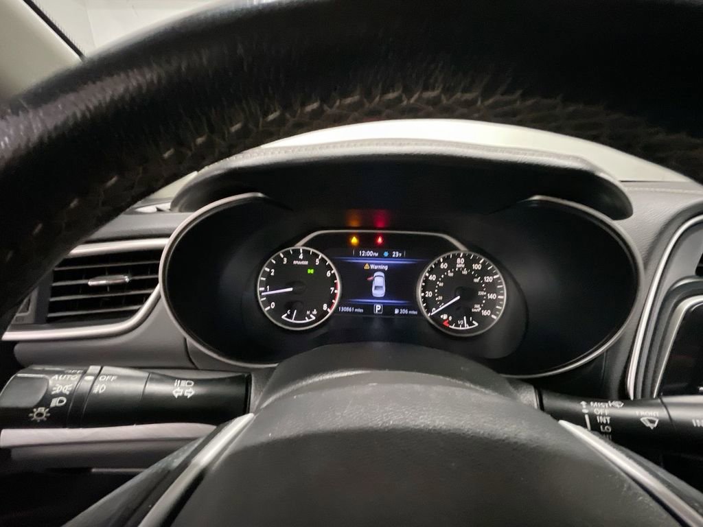 Used 2017 Nissan Maxima 3.5 SV w/ Dynamic Package image 11