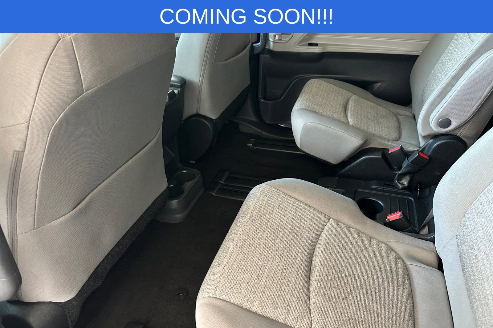 Used 2022 Toyota Sienna LE FWD image 12