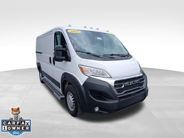 Used 2025 RAM ProMaster 2500 w/ U-Haul Equipment Group FWD image 9