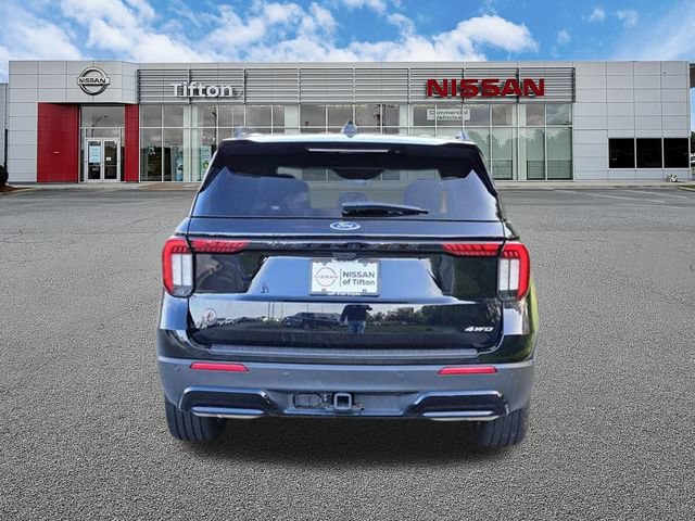 Used 2025 Ford Explorer ST-Line w/ ST-Line Street Pack AWD/4WD image 5