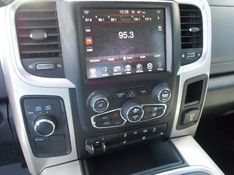Used 2016 RAM 2500 Lone Star w/ Black Appearance Group AWD/4WD image 34