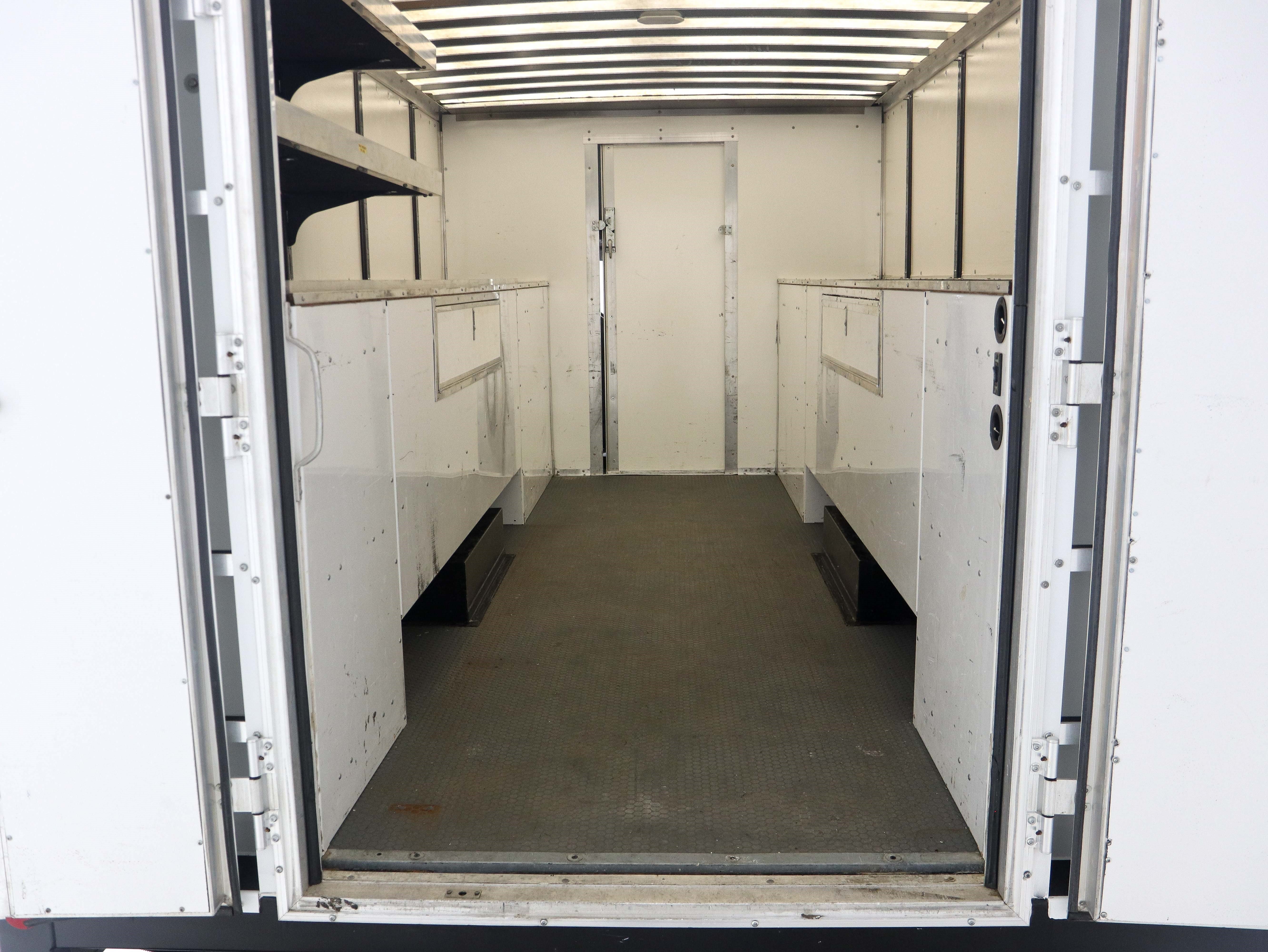 Used 2023 Ford E-450 and Econoline 450 Super Duty w/ Power Windows & Locks Group RWD image 12