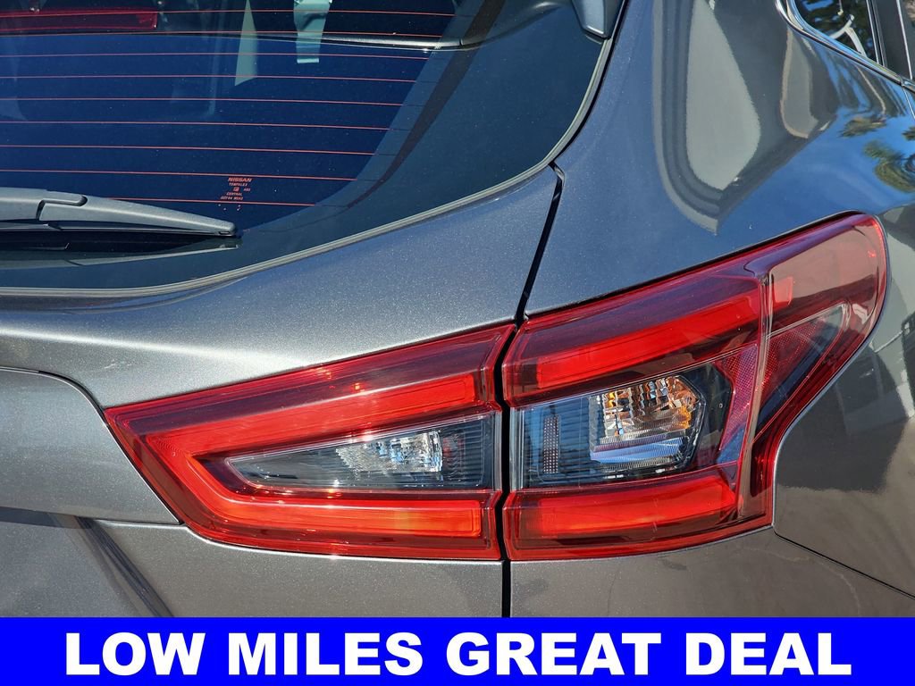 Used 2020 Nissan Rogue Sport S w/ Appearance Package image 38