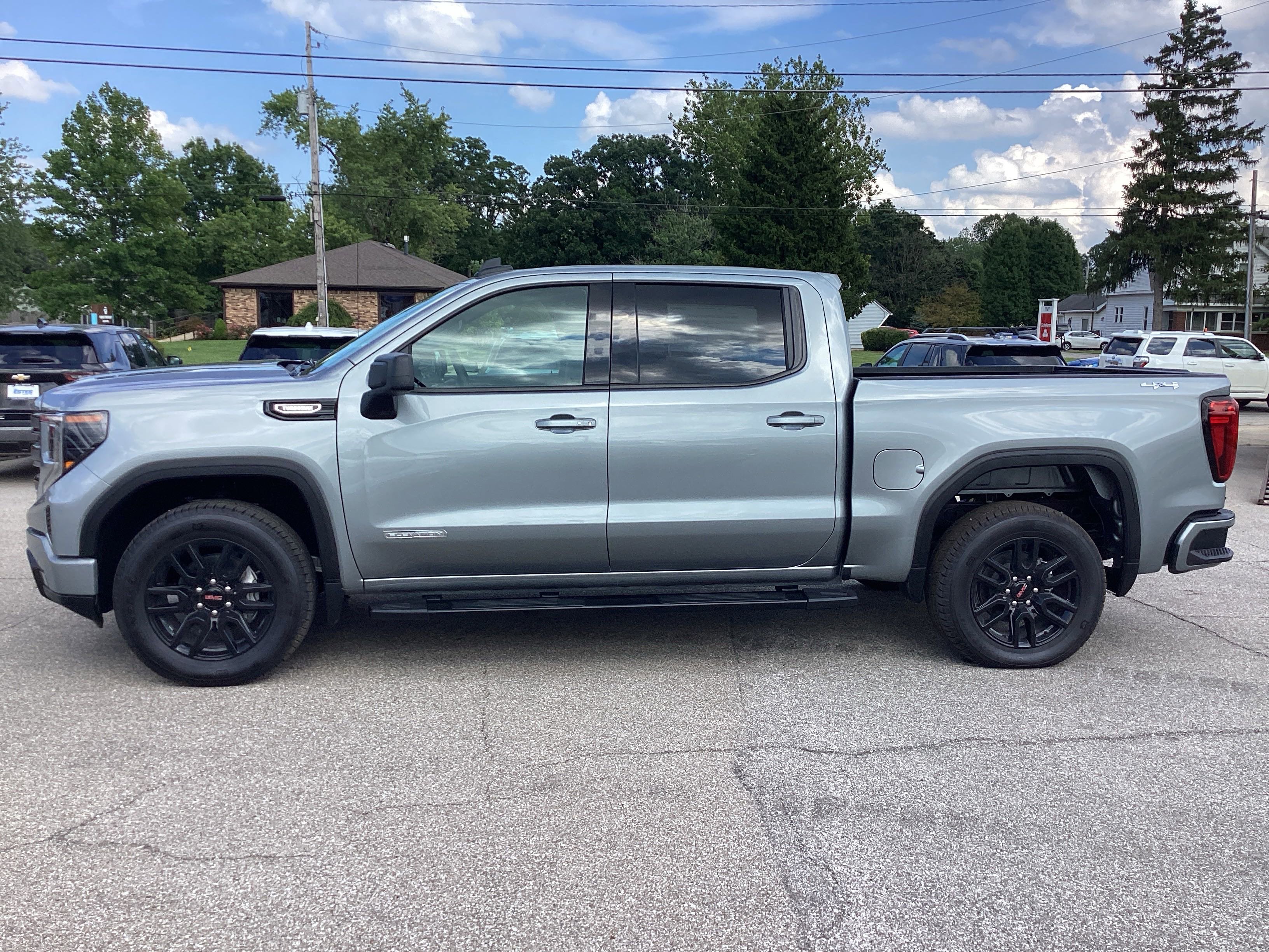 New 2026 GMC Sierra 1500 Elevation w/ LPO, Elevation Black Package image 3