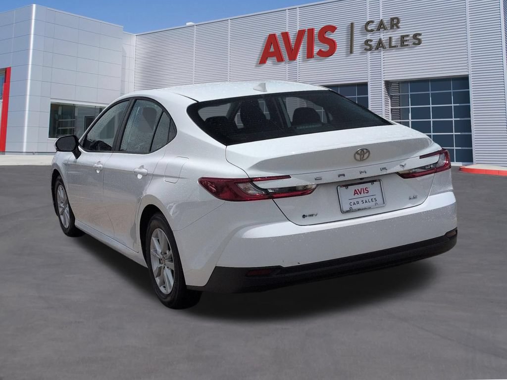 Used 2025 Toyota Camry LE FWD image 9