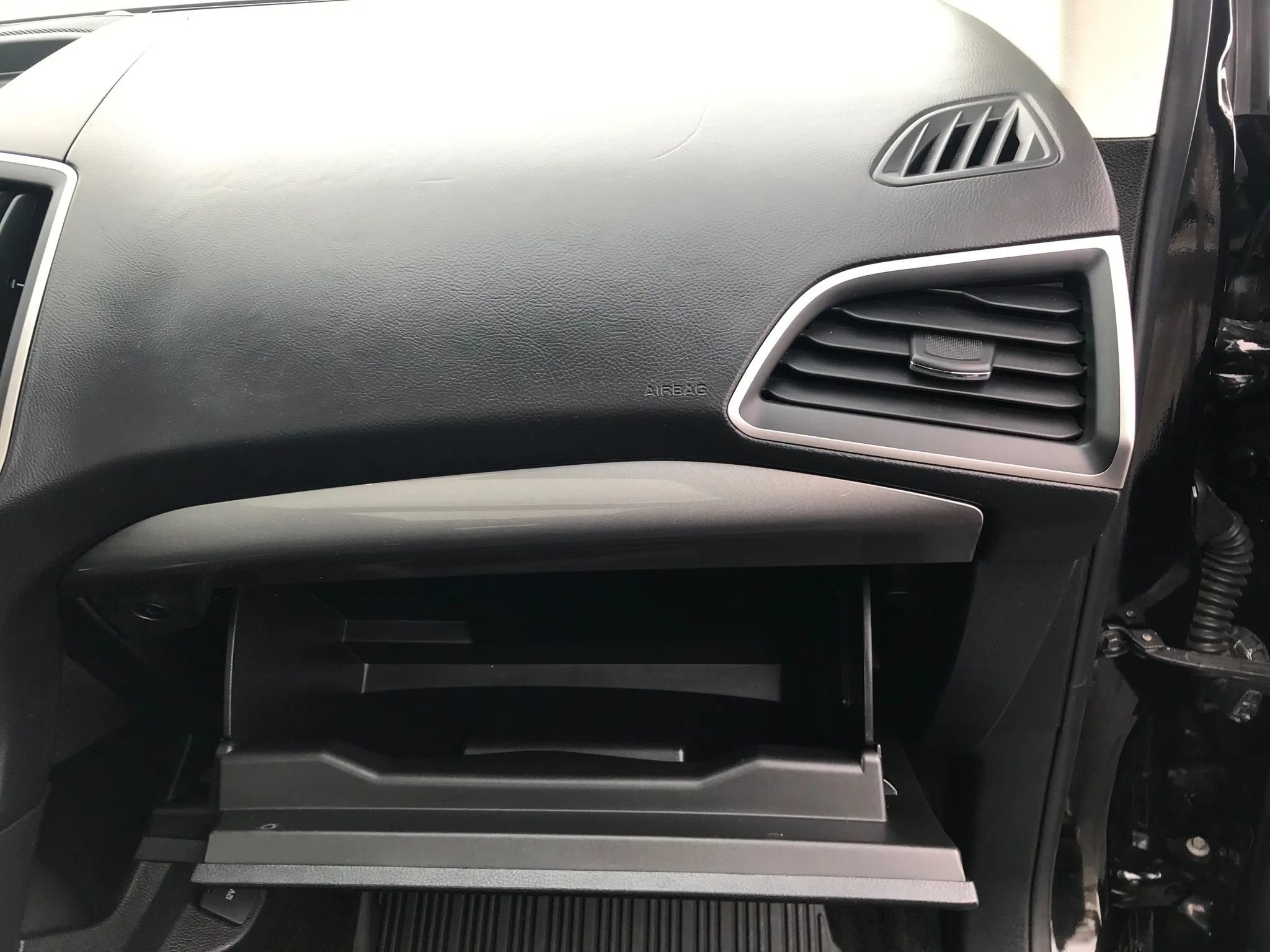 Used 2020 Ford Edge SEL w/ Convenience Package image 51