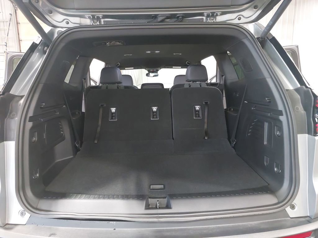 New 2025 GMC Acadia AT4 w/ LPO, Floor Liner Package image 14