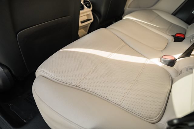 Used 2023 Mercedes-Benz GLC 300 4MATIC image 31