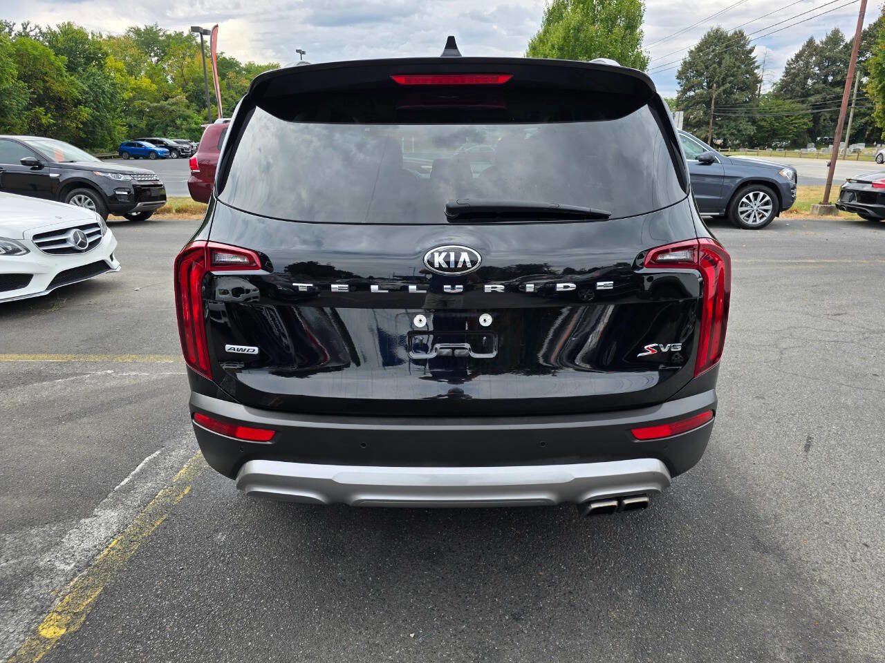 Used 2020 Kia Telluride S w/ S 8 Passenger Seating Package image 4