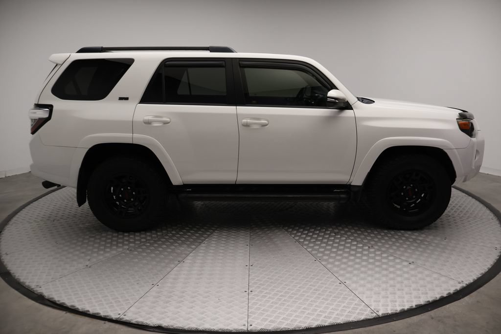 Used 2019 Toyota 4Runner SR5 Premium RWD image 7