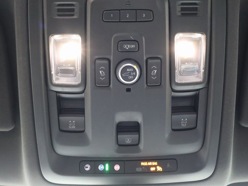 Certified 2022 Chevrolet Tahoe Z71 w/ Luxury Package image 33