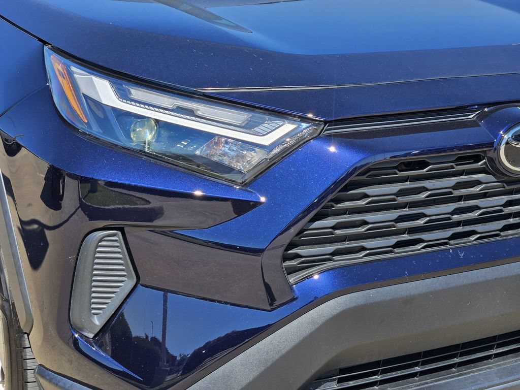 Used 2023 Toyota RAV4 XLE FWD image 8