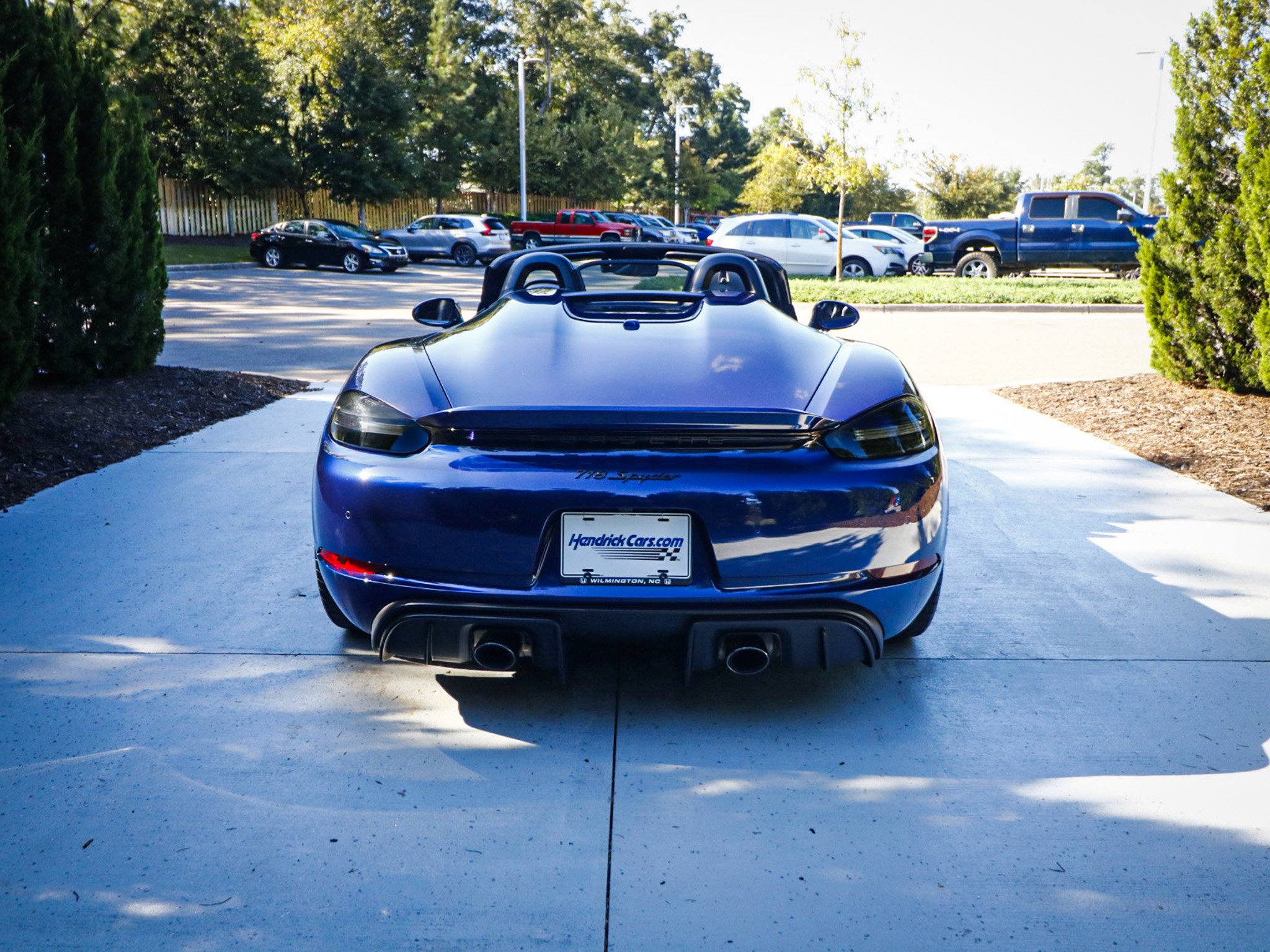 Used 2022 Porsche 718 Boxster Spyder RWD image 9