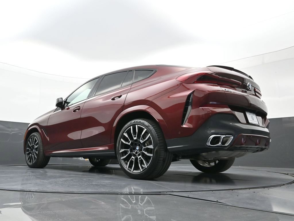 Used 2026 BMW X6 M60i image 27