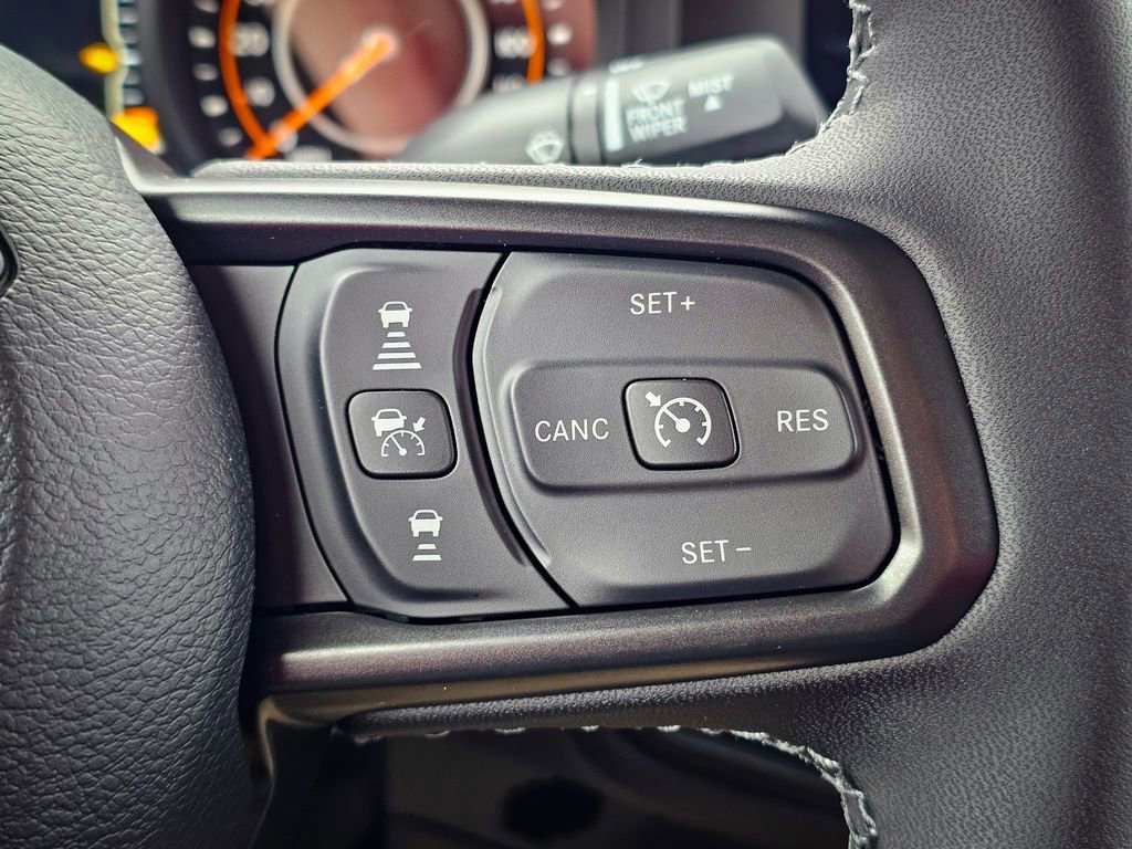 New 2026 Jeep Gladiator Sahara image 18