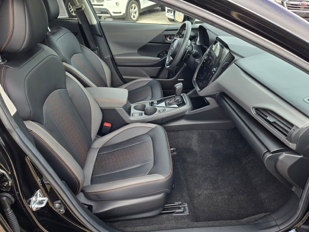 Certified 2025 Subaru Crosstrek 2.5i Limited AWD/4WD image 6