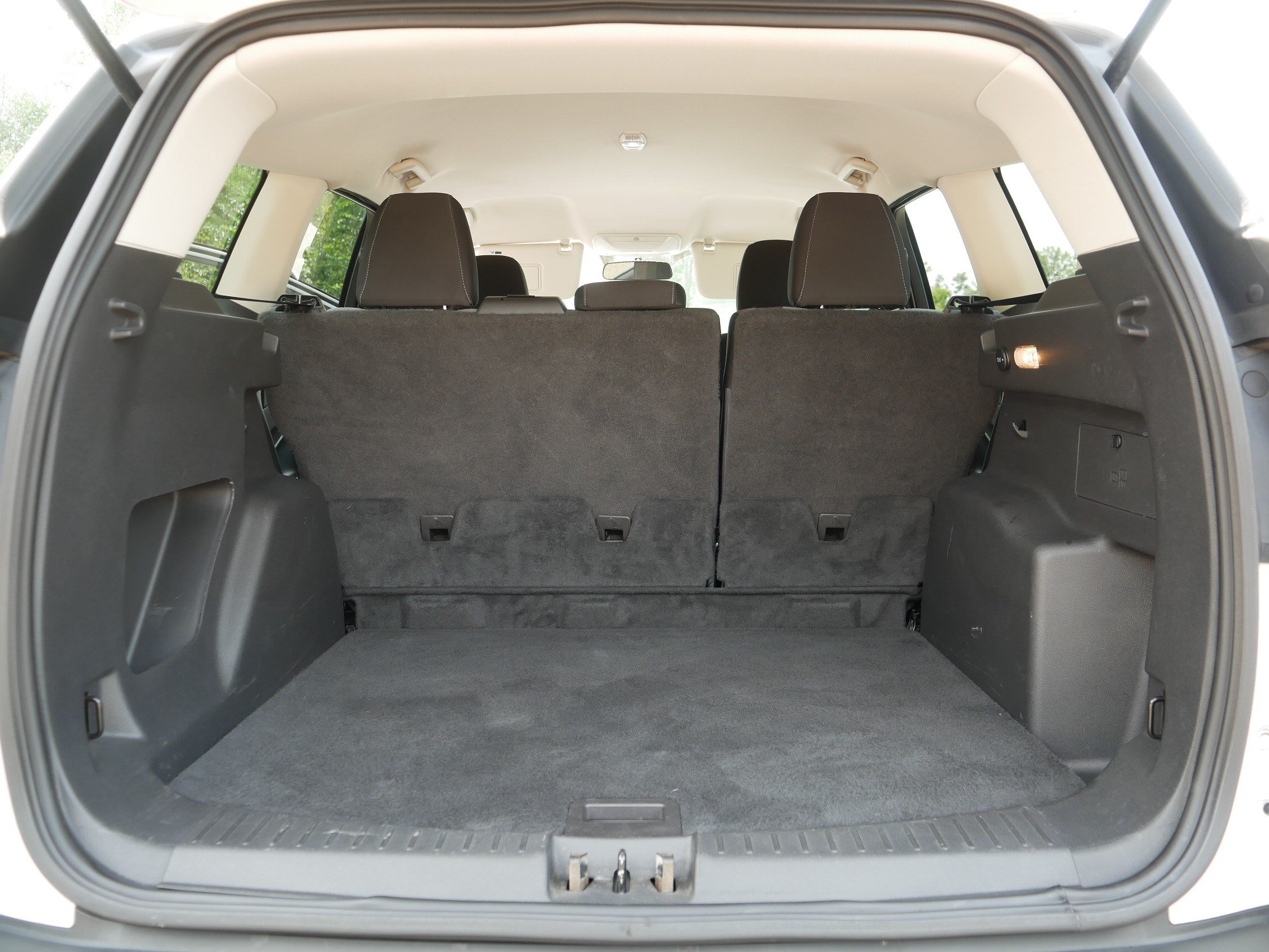 Used 2019 Ford Escape SE AWD/4WD image 18