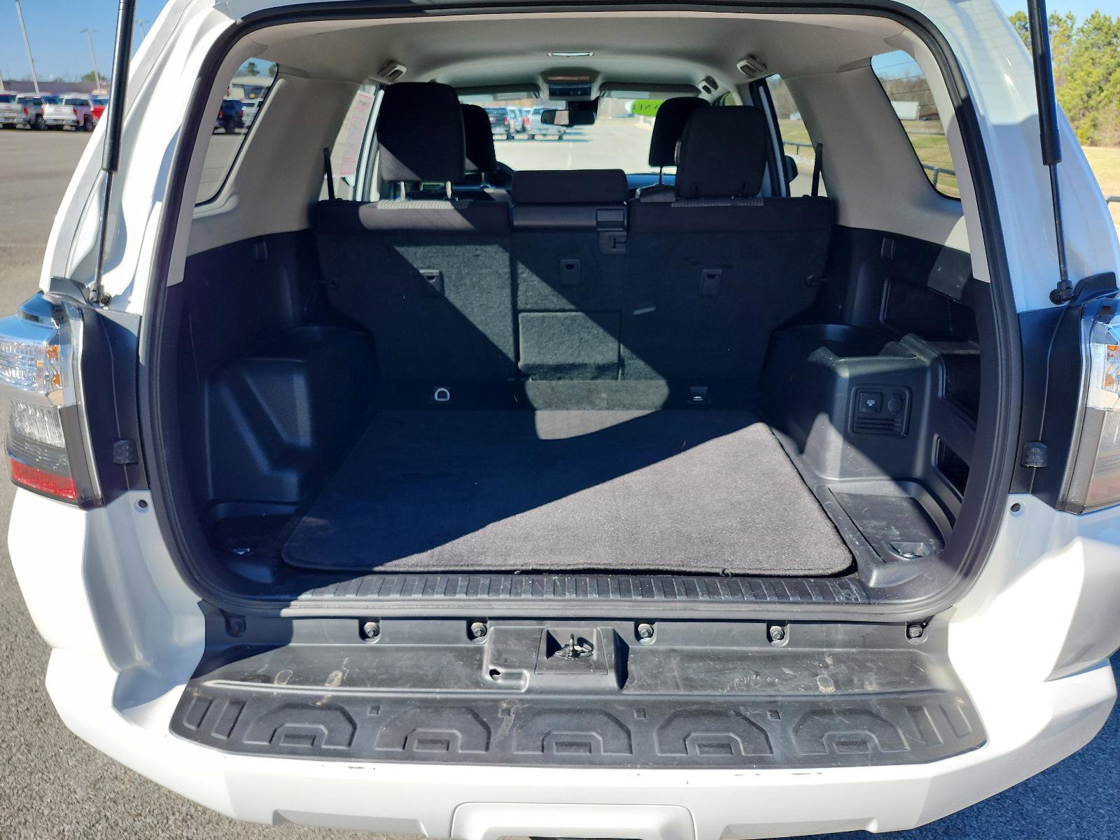 Used 2024 Toyota 4Runner SR5 image 10