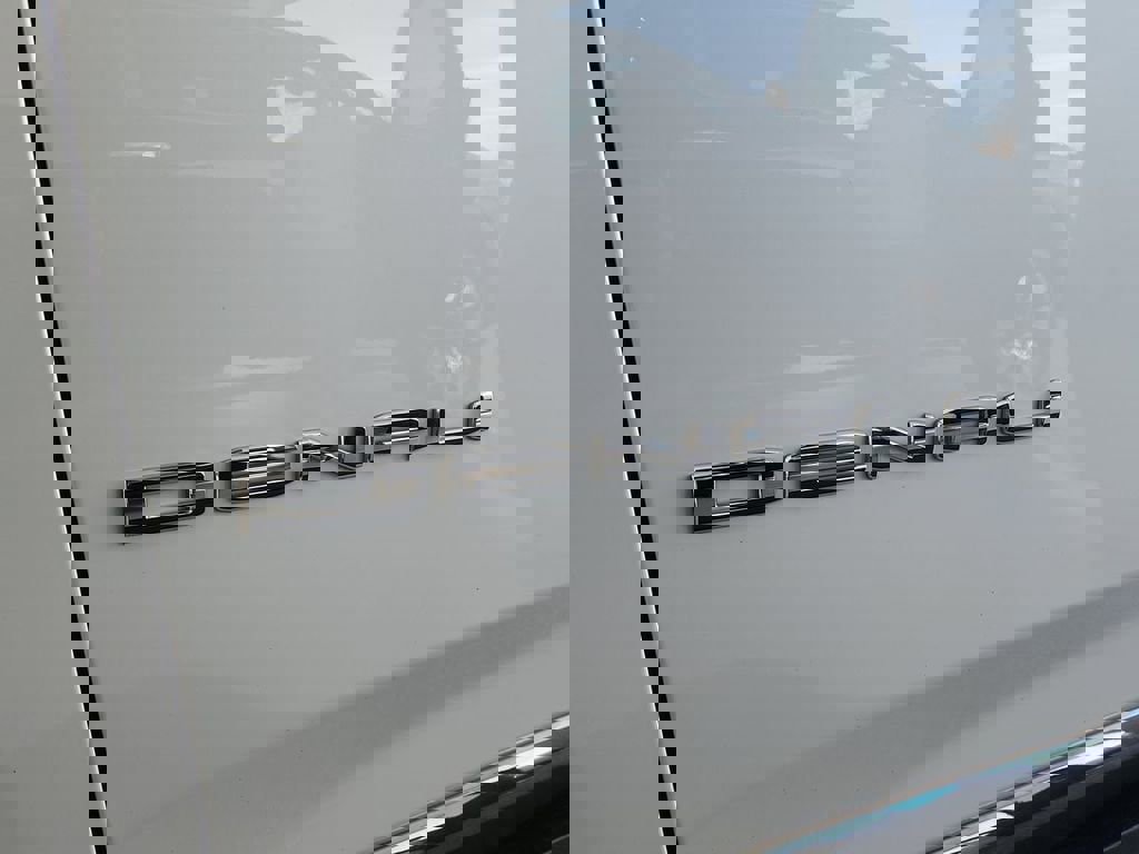 Certified 2024 GMC Yukon Denali Ultimate w/ LPO, Floor Liner Package image 32