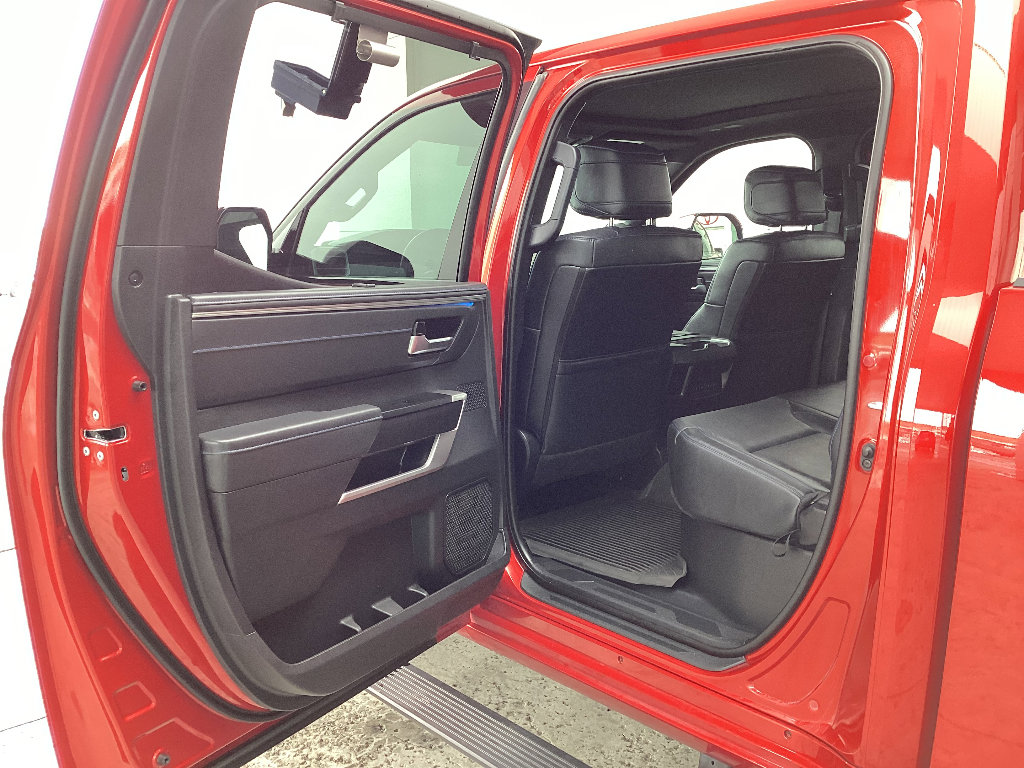 Used 2023 Toyota Tundra Platinum image 16