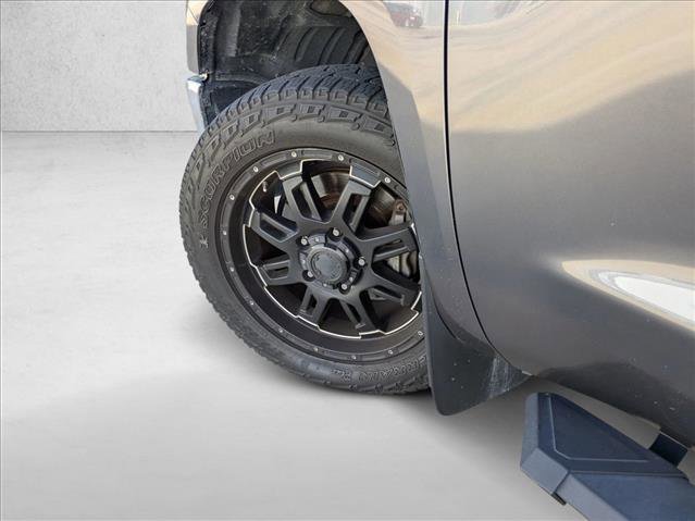 Used 2018 Toyota Tundra SR5 image 10