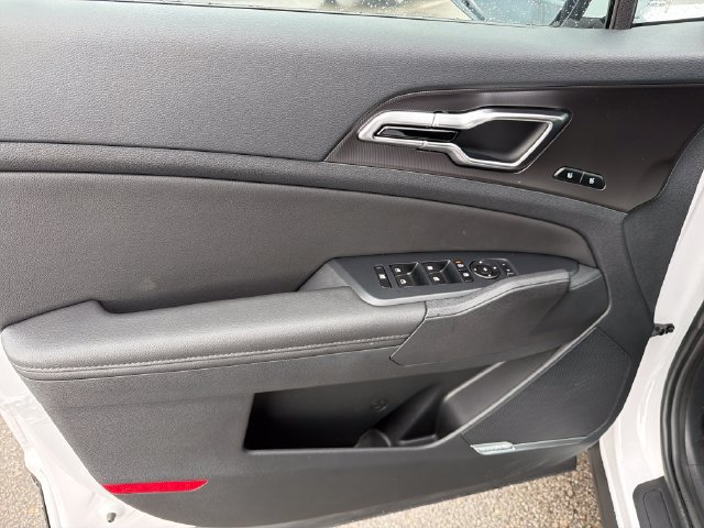 New 2027 Kia Sportage SX FWD image 16
