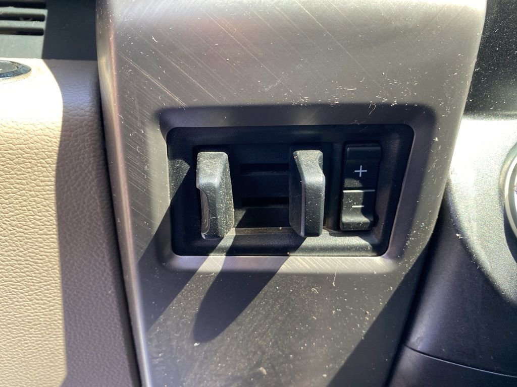 Used 2019 Ford F350 Limited w/ FX4 Off-Road Package AWD/4WD image 28