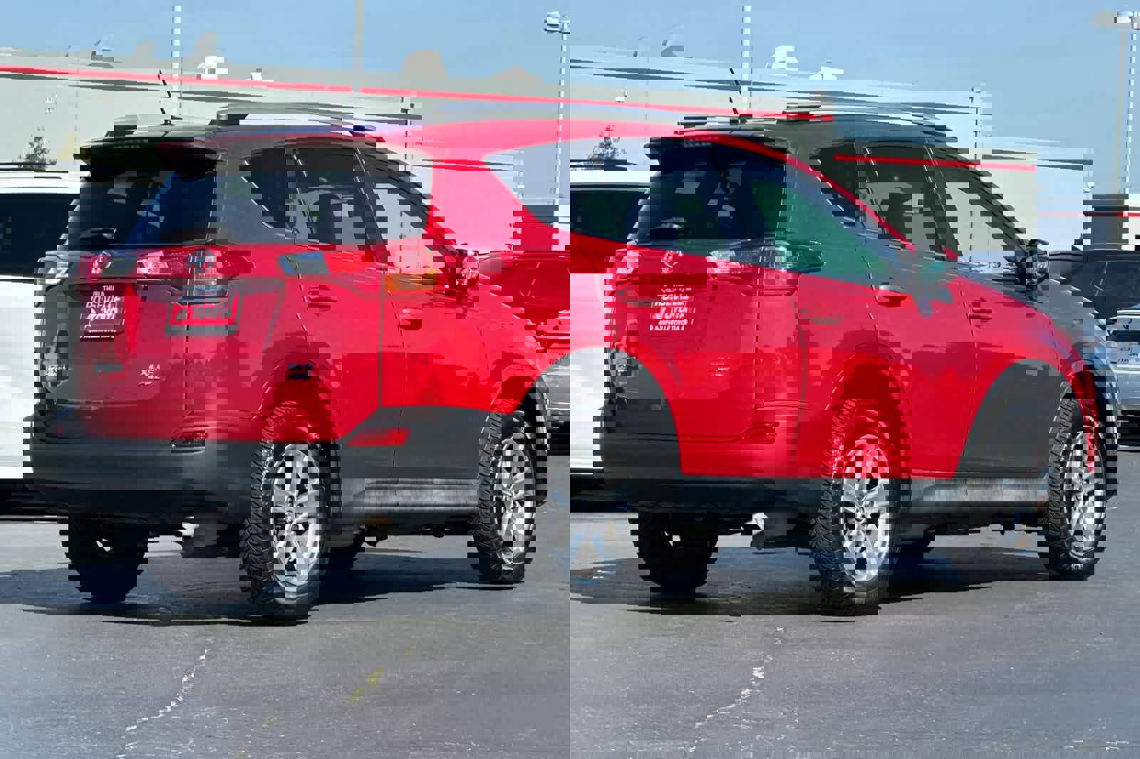 Used 2015 Toyota RAV4 XLE image 2