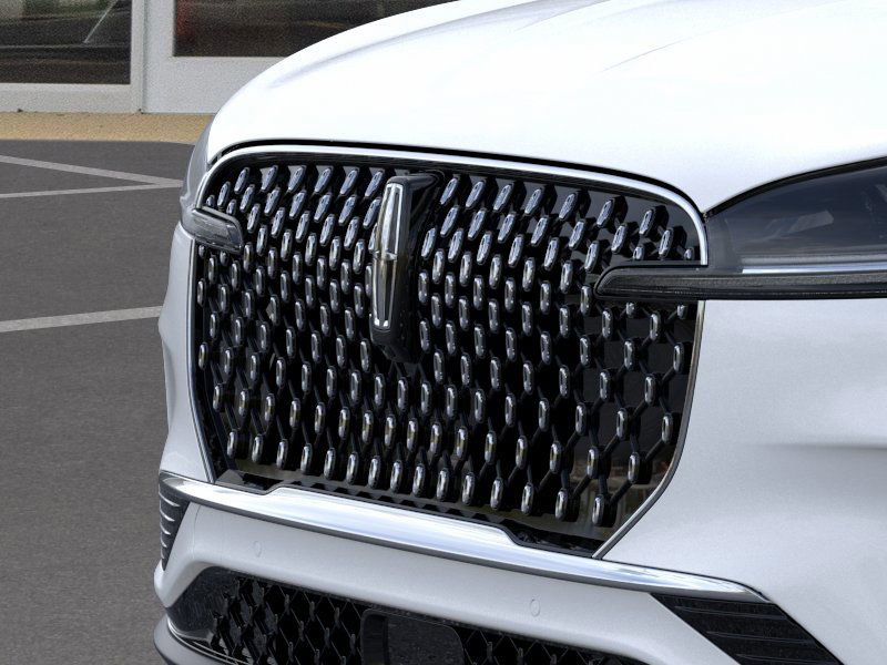 New 2026 Lincoln Aviator AWD image 17