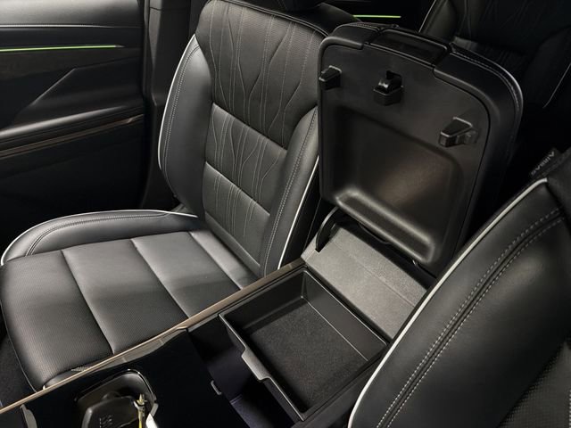 Certified 2025 Buick Enclave Avenir w/ Super Cruise Package image 27