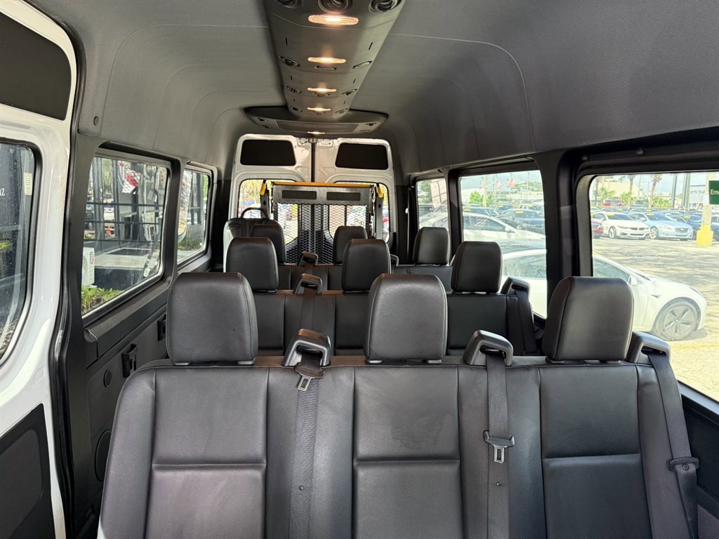 Used 2021 Mercedes-Benz Sprinter 2500 image 22