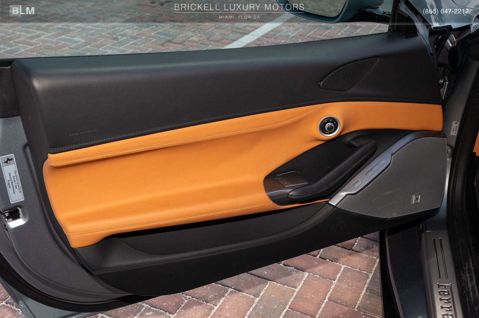 Used 2019 Ferrari Portofino image 21