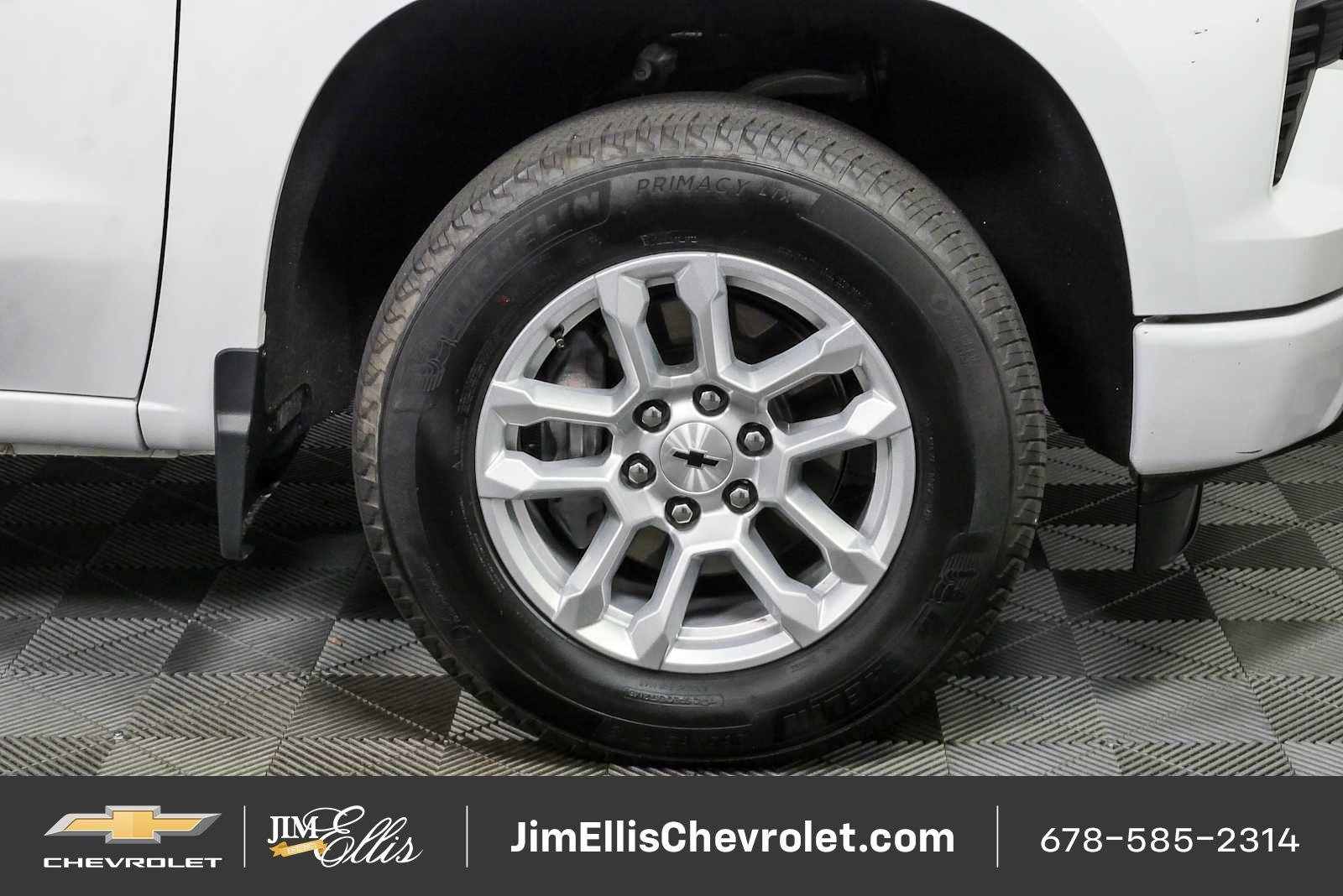 Certified 2026 Chevrolet Silverado 1500 RST AWD/4WD image 37