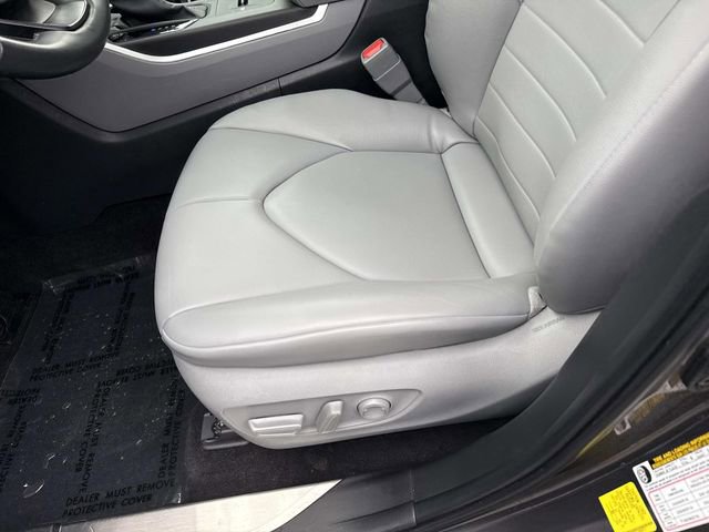 Used 2024 Toyota Highlander XLE image 15