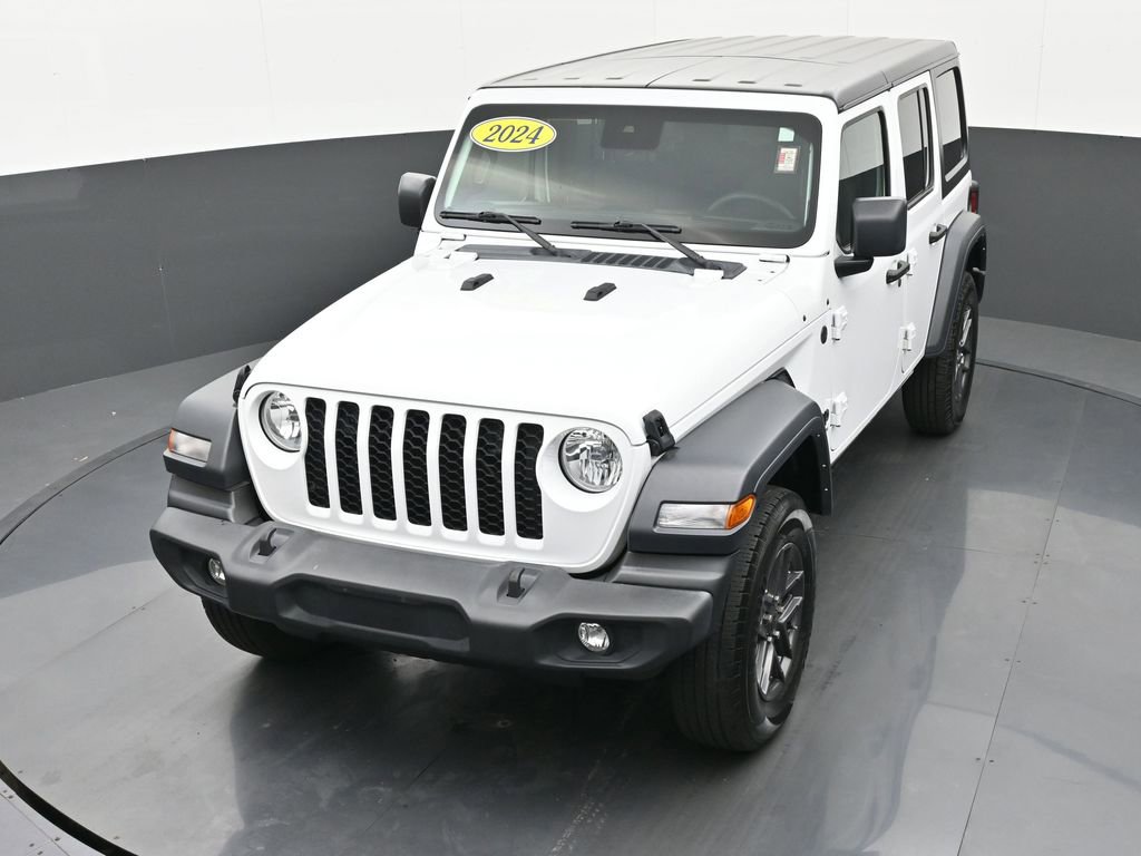 Used 2024 Jeep Wrangler Sport S image 50