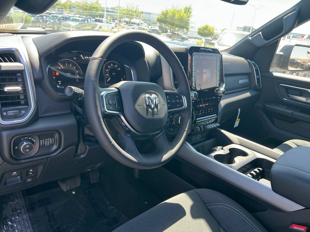 New 2026 RAM 1500 Big Horn AWD/4WD image 17