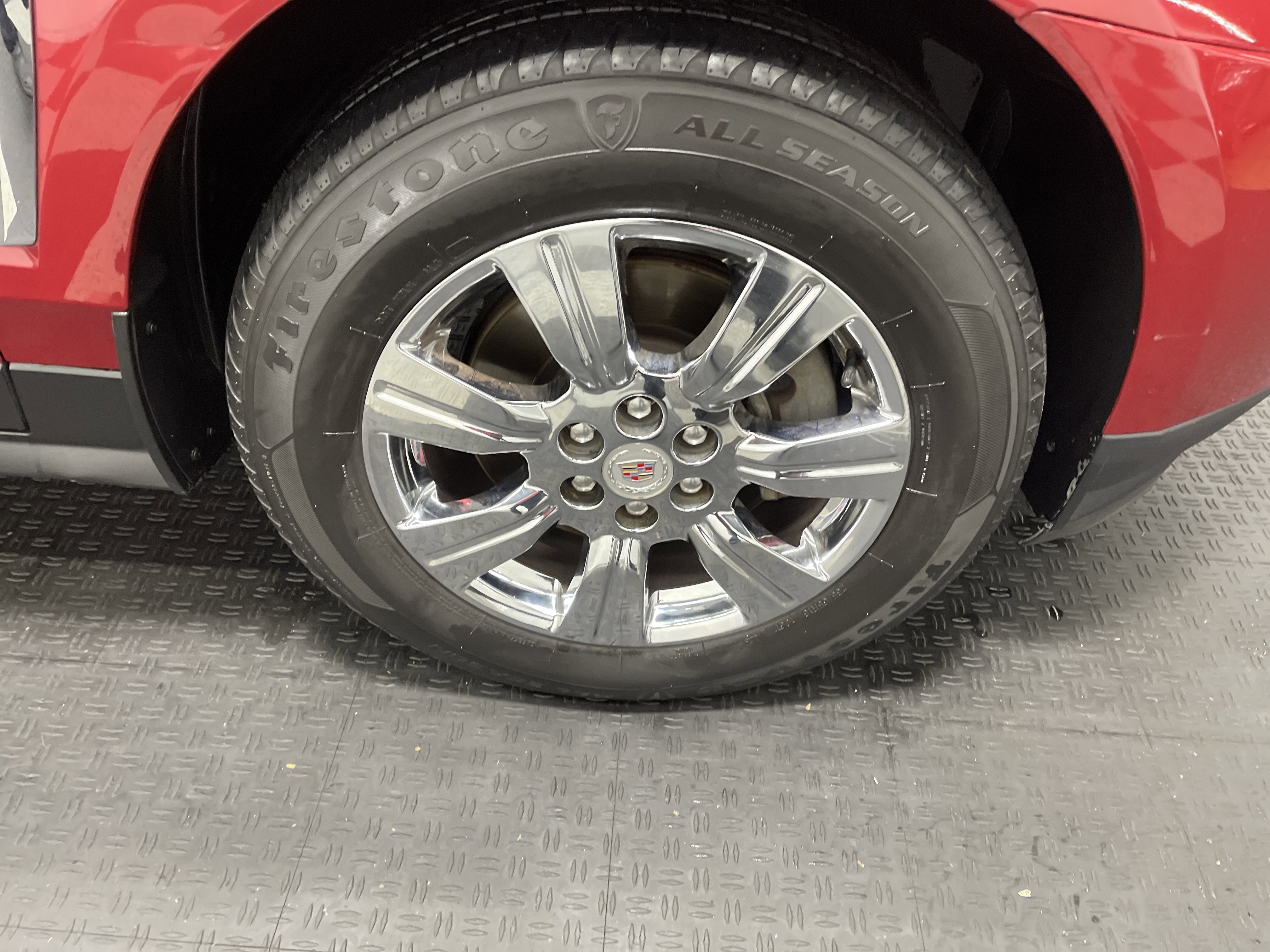 Used 2014 Cadillac SRX Luxury w/ Driver Awareness Package FWD image 28