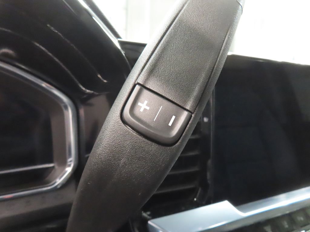Used 2025 Chevrolet Silverado 2500 LTZ w/ LTZ Plus Package AWD/4WD image 70
