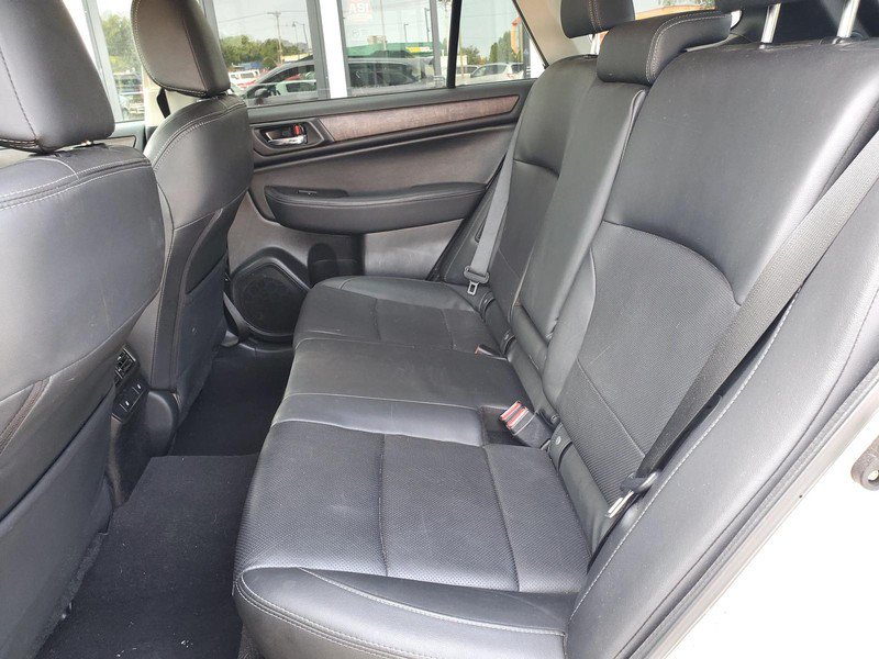 Used 2016 Subaru Outback 2.5i Limited AWD/4WD image 16