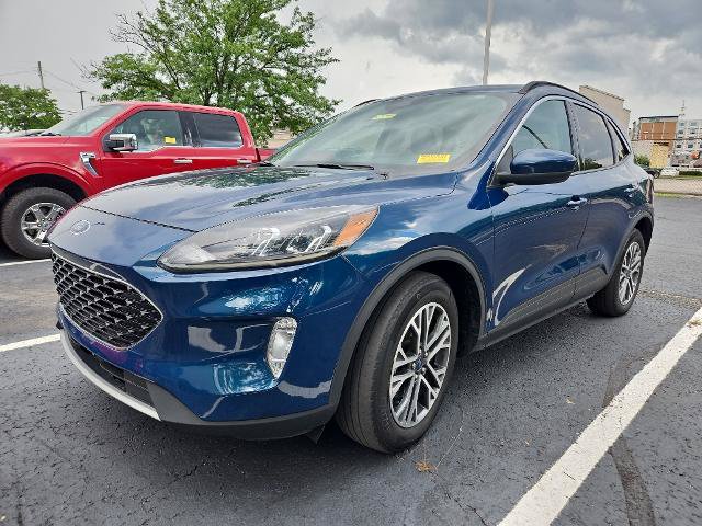 Certified 2020 Ford Escape SEL FWD image 3