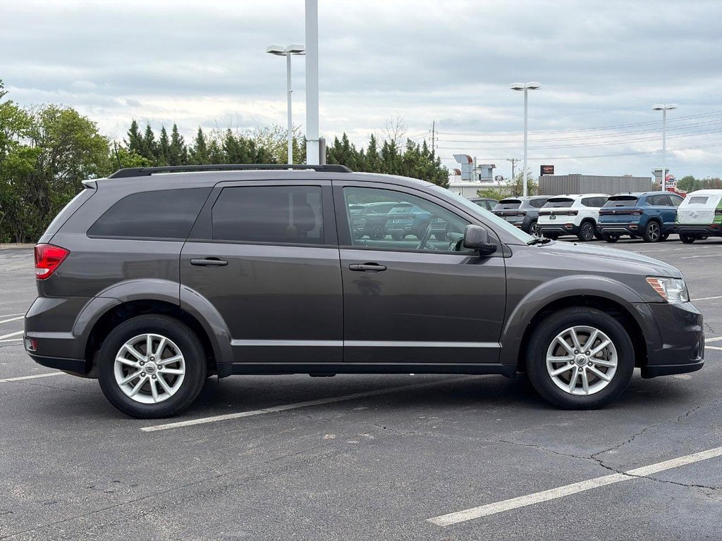 Used 2018 Dodge Journey SXT w/ Connectivity Group image 4