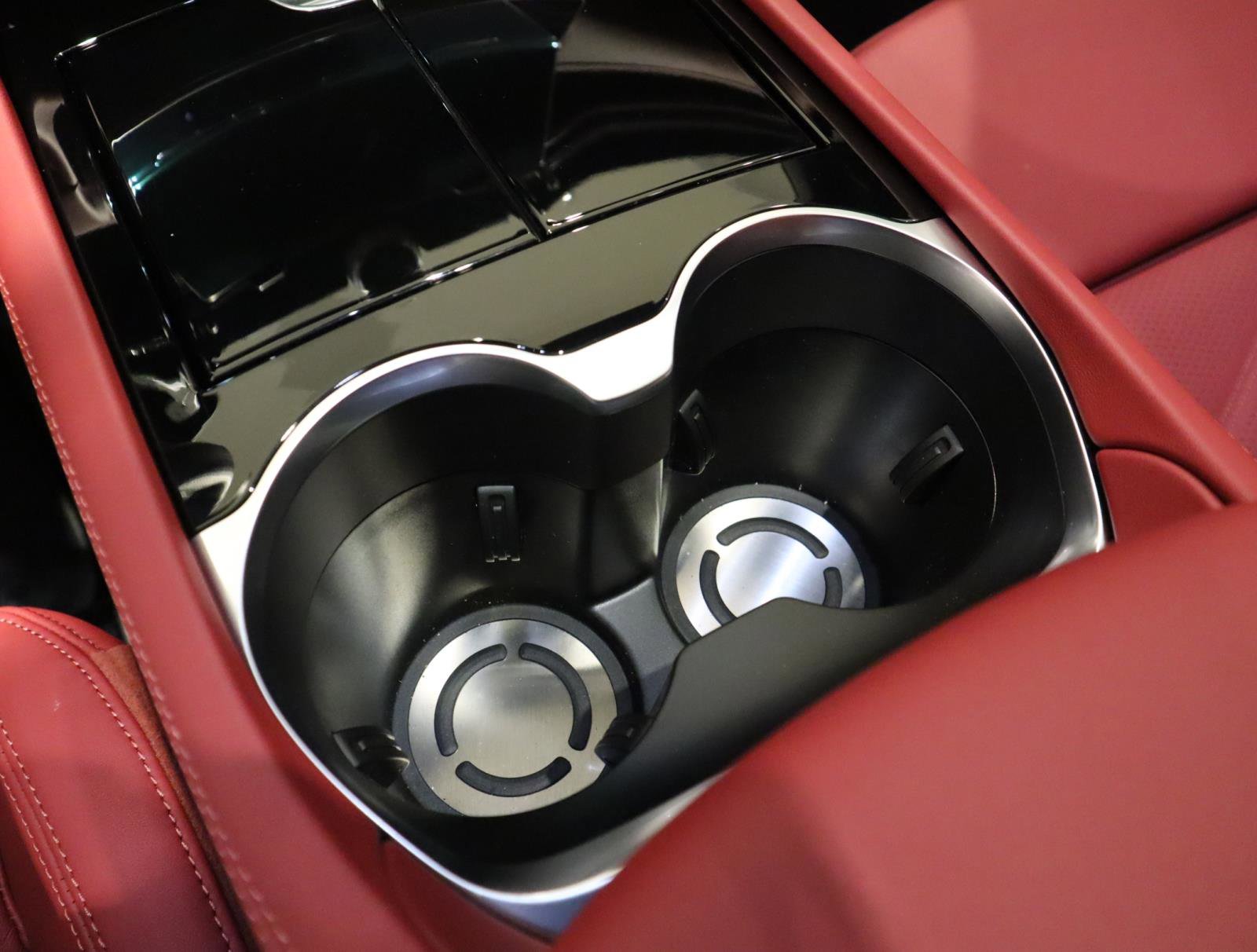 New 2025 Maserati Grecale Modena image 30