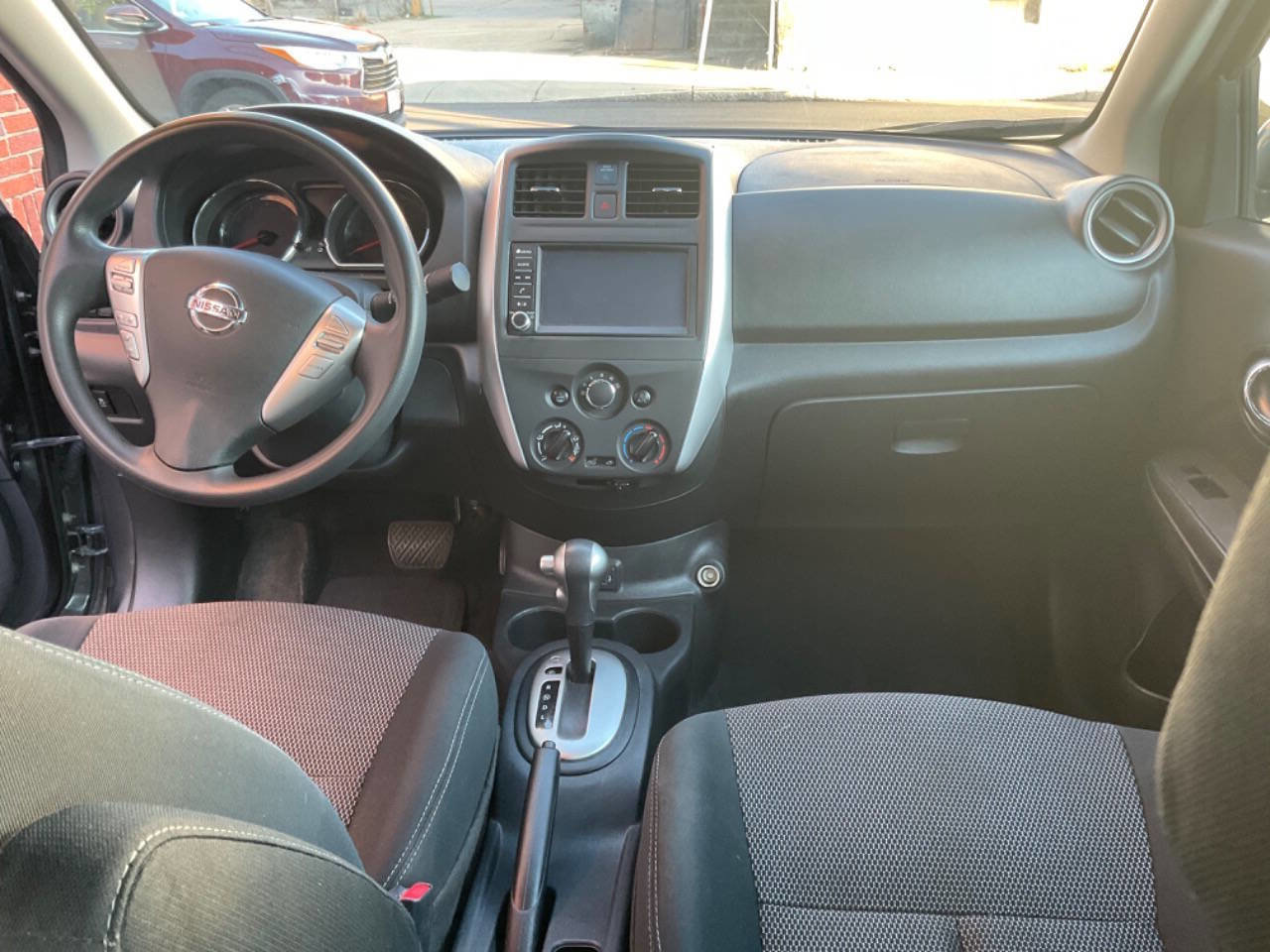Used 2019 Nissan Versa SV image 7