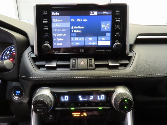 Used 2019 Toyota RAV4 XLE Premium image 26