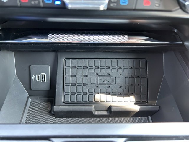 New 2025 Ford F150 Lariat w/ Equipment Group 502A High image 23