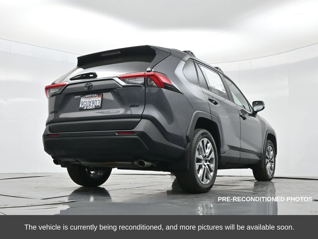 Used 2023 Toyota RAV4 XLE Premium image 47