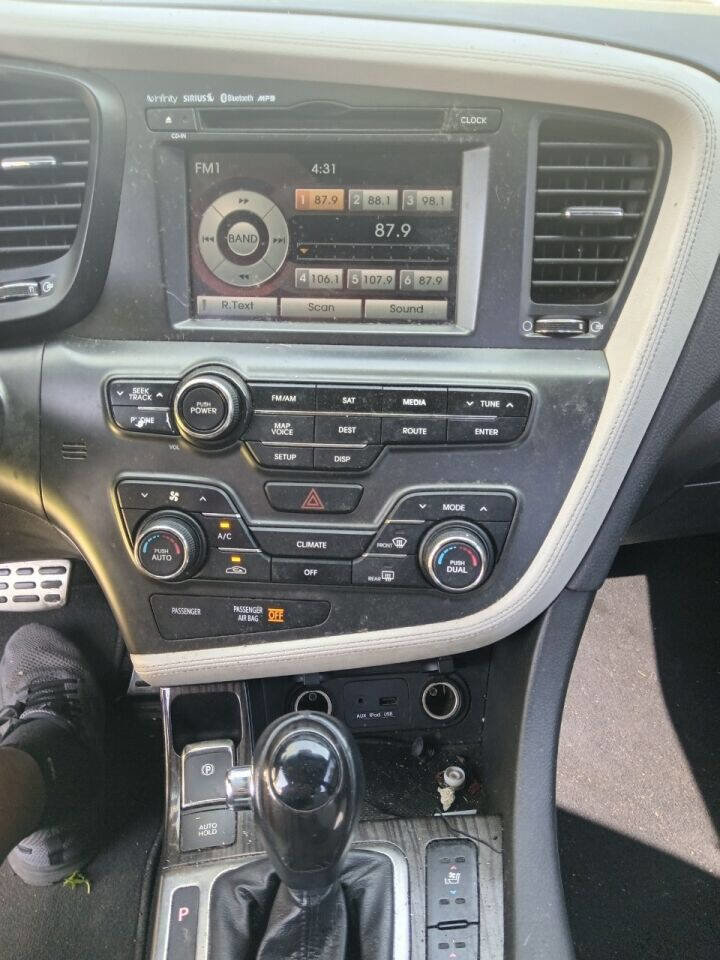 Used 2013 Kia Optima SX w/ Limited Pkg image 9