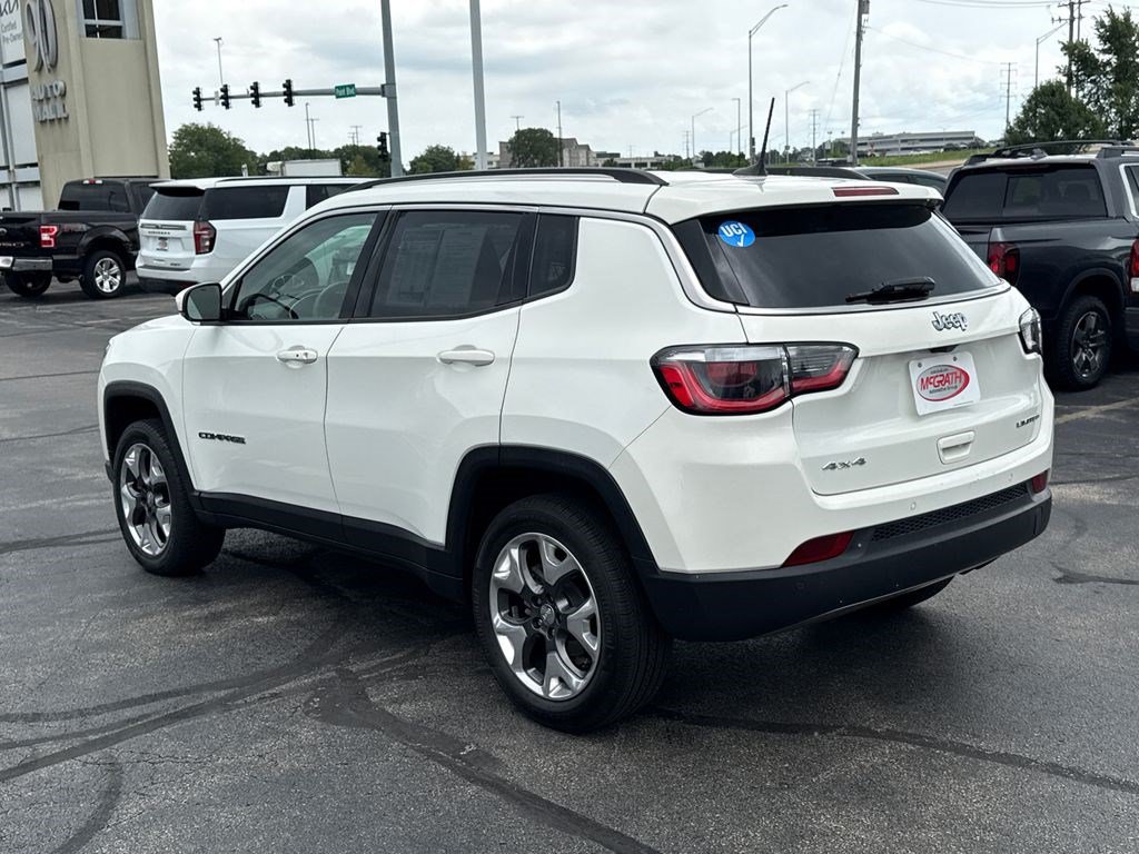 Used 2017 Jeep Compass Limited AWD/4WD image 9
