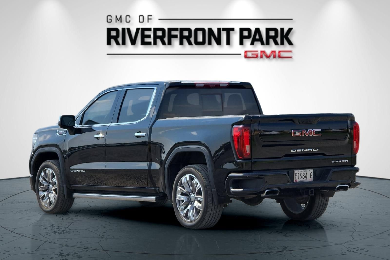 Used 2024 GMC Sierra 1500 Denali w/ Denali Reserve Package image 5