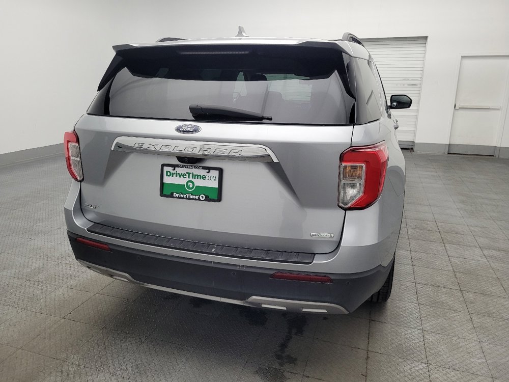 Used 2020 Ford Explorer XLT w/ Equipment Group 202A RWD image 7